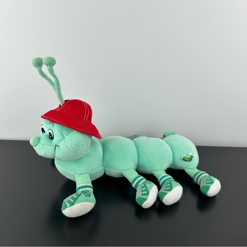 Commonwealth Lots-A-Lots-A-Leggggggs Green Caterpillar Hat 11” Plush Sneakers